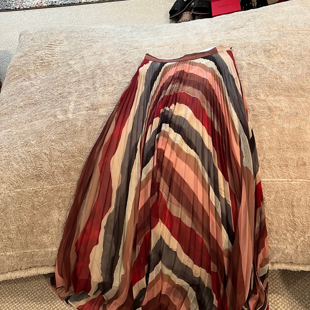 Alice + Olivia watercolor skirt